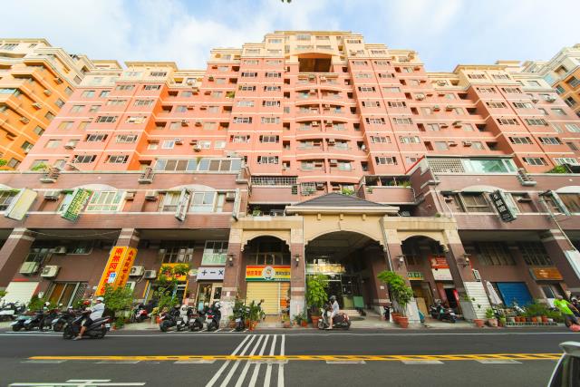 高雄三民區大樓-13