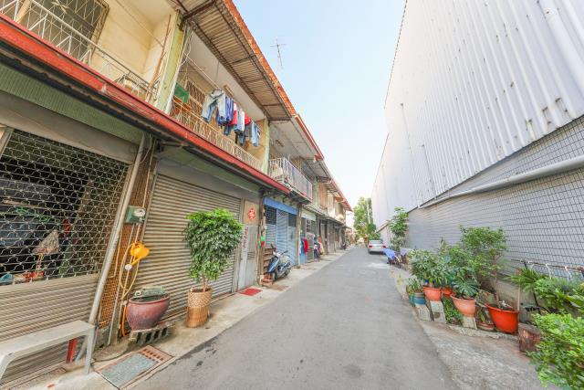 高雄岡山透天-12