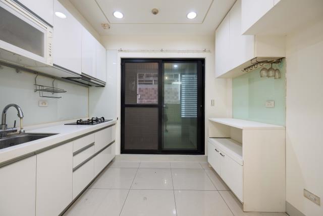 高雄三民區大樓-3