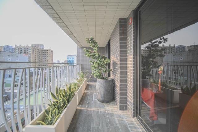 高雄新興區大樓-10