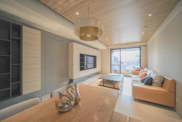 高雄新興區大樓-1